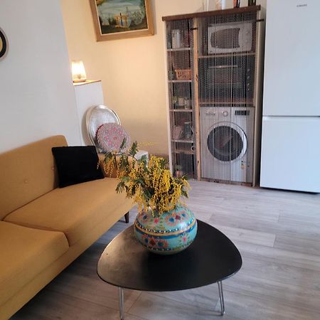 Le Rocher Appartement Cotignac Exterior foto